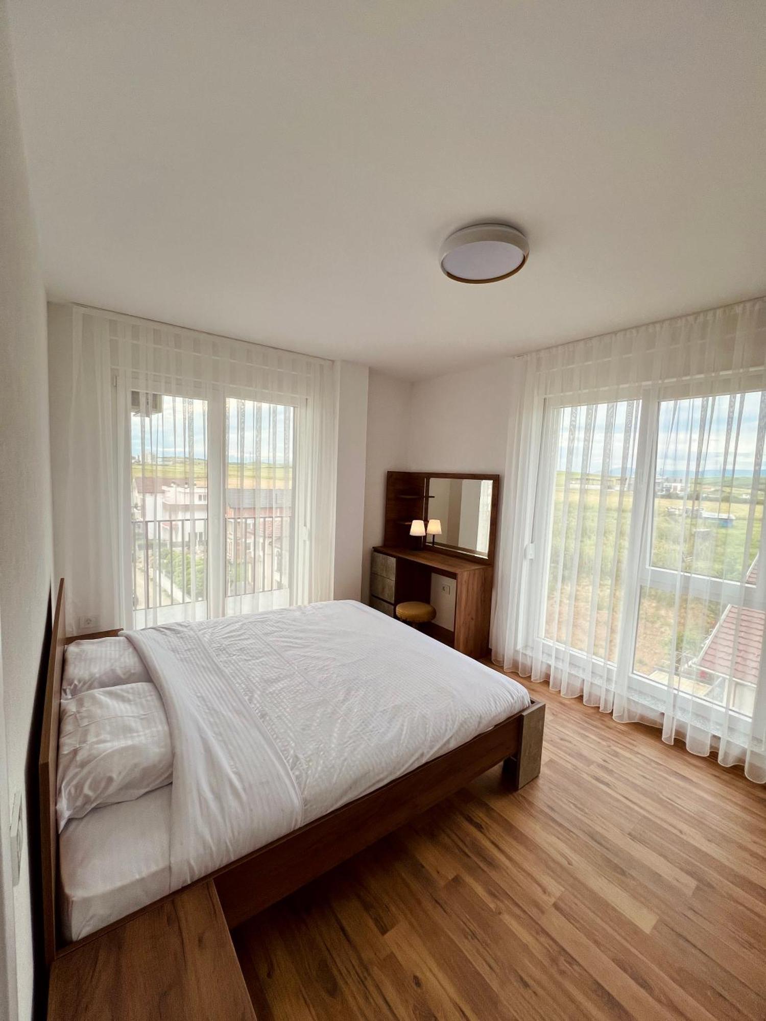 Holiday Apartments Gjakova Exterior photo